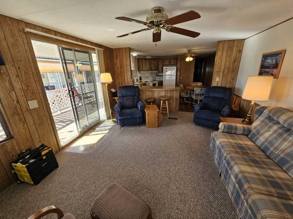 1985 New Moon Manufactured Home