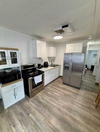 1984 Manufactured Home