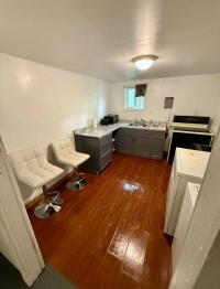 1984 Manufactured Home