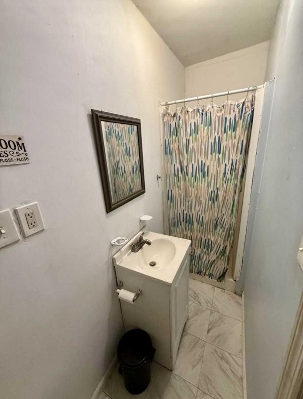 1984 Manufactured Home