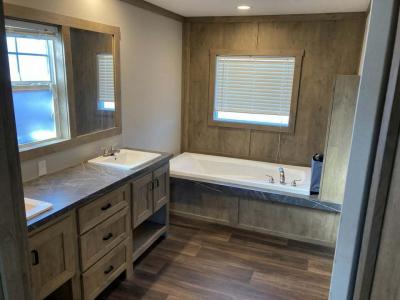 Photo 5 of 10 of home located at 10000 E. 15th St Arcadia, OK 73007