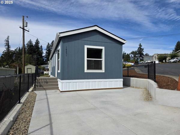 2025 CAVCO/FLTWD Mobile Home For Sale