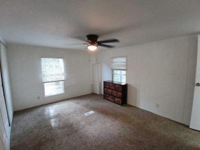 Photo 5 of 8 of home located at 1307 S Parrott Ave Lot 73 Okeechobee, FL 34974