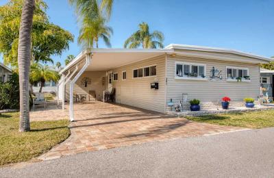 Mobile Home at 18675 U.s. Hwy 19 N. Lot 301 Clearwater, FL 33764