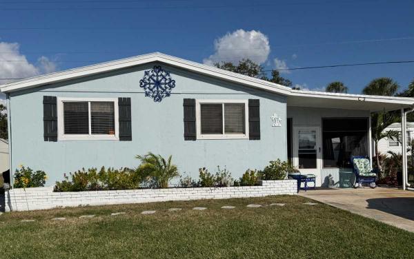 1983  Mobile Home For Sale