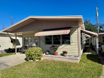 Mobile Home at 4901 Us Hwy 301 N #8 Ellenton, FL 34222