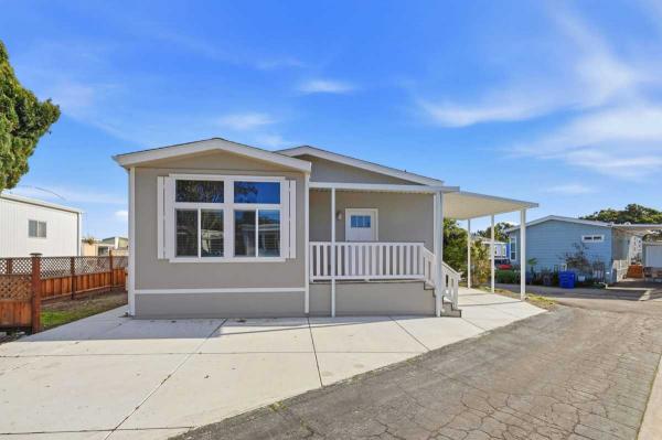 Photo 1 of 2 of home located at 4300 Soquel Dr #19 Soquel, CA 95073