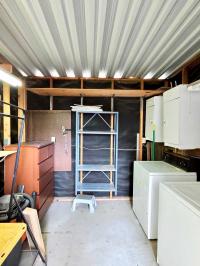 1986 Kensington Park Model Mobile Home