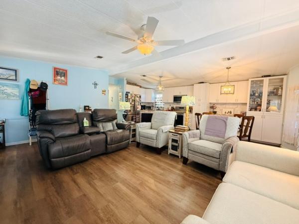 1986 Palm Harbor HS Manufactured Home