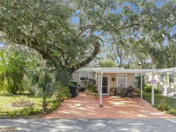 Photo 1 of 2 of home located at 3823 Oakcrest Lane Zephyrhills, FL 33541