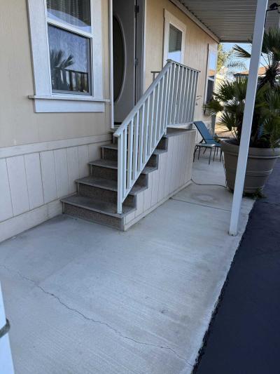 Photo 3 of 20 of home located at 1660 Whittier Avenue  #. 17 Costa Mesa, CA 92627