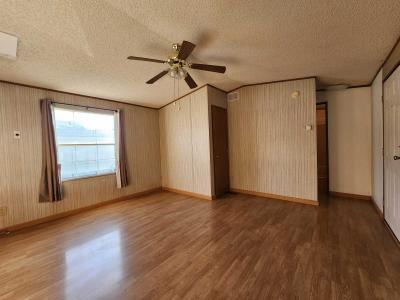 Photo 4 of 8 of home located at 729-17th Ave., #20 Longmont, CO 80501