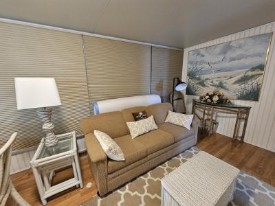 Photo 4 of 15 of home located at 7125 Fruitville Rd 1332 Sarasota, FL 34240