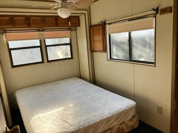 1989 Mobile Home