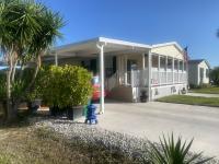 2005 Champion RAP1652H21083 Mobile Home