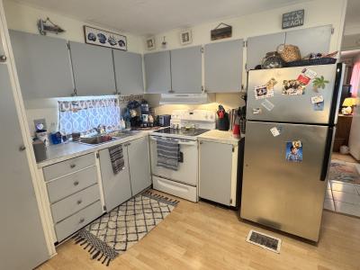 Photo 4 of 11 of home located at 66092 Windsor Rd. Pinellas Park, FL 33782