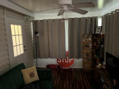 Photo 4 of 8 of home located at 900 Old Combee Rd 112 Lakeland, FL 33805