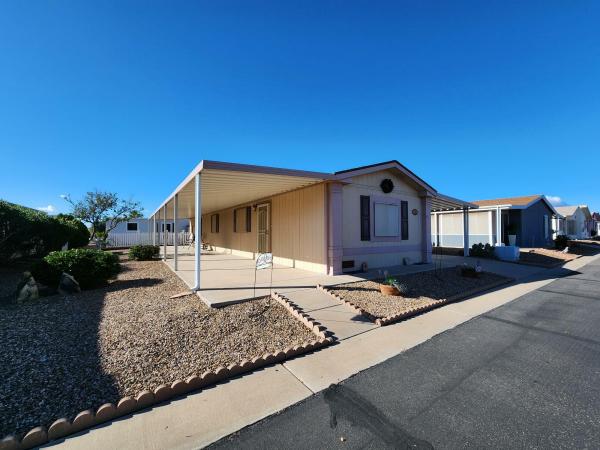 1999 CAVCO Mobile Home