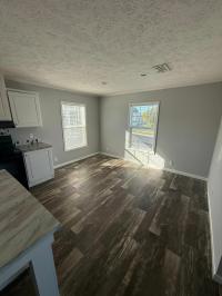 2021 Clayton Homes Inc Community Series Mobile Home