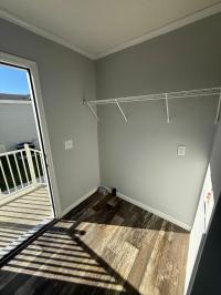 2021 Clayton Homes Inc Community Series Mobile Home