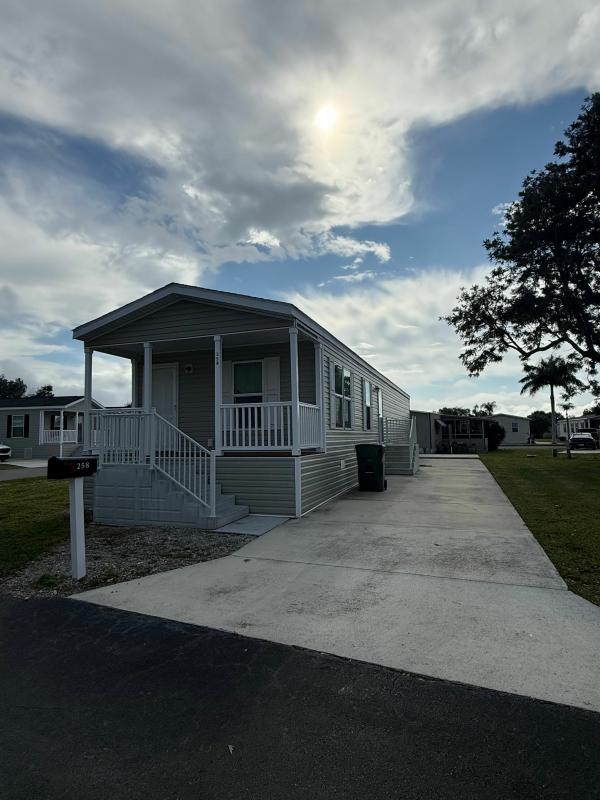 Photo 1 of 2 of home located at 258 Nightingale Avenue Fort Pierce, FL 34982