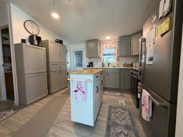 1987 Fleetwood Mobile Home