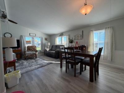 Photo 4 of 12 of home located at 185 Arianna Way Auburndale, FL 33823