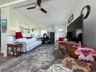 Photo 5 of 12 of home located at 185 Arianna Way Auburndale, FL 33823