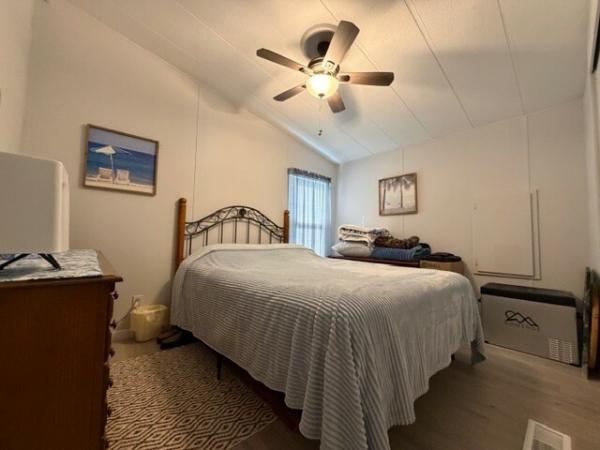 1987 Fleetwood Mobile Home