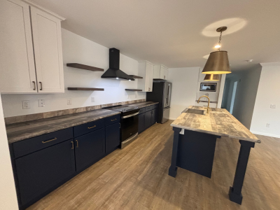 Photo 3 of 14 of home located at 9905 Macbeth St Fenton, MI 48430