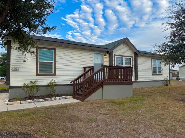 2014 Schult Mobile Home For Sale