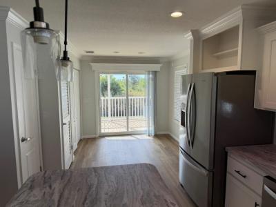 Photo 5 of 12 of home located at 388 Sunshine Drive Nokomis, FL 34275