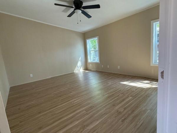 1999 Skyline Unknown Mobile Home