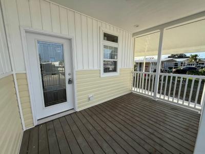 Photo 5 of 20 of home located at 7711 Desoto Drive Ellenton, FL 34222