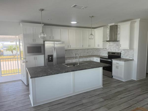 2026 Skyline - Ocala Bayshore - FPL 2/16 Mobile Home