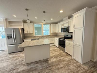 Photo 4 of 20 of home located at 4 Tahitian Drive Ellenton, FL 34222