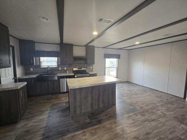 2022 Fleetwood Mobile Home