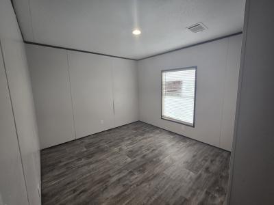 Photo 5 of 9 of home located at 520 Mill Run Avenue Kyle, TX 78640