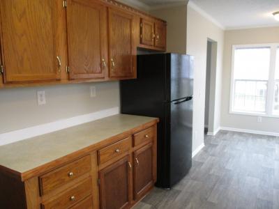 Photo 4 of 20 of home located at 43460 Clementine Dr Clinton Township, MI 48036