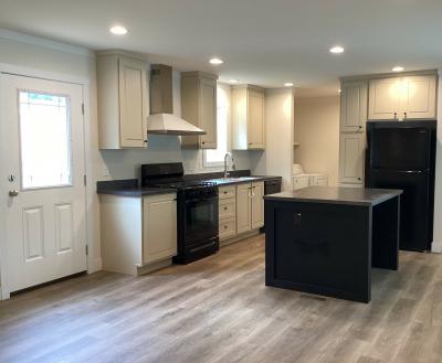 Photo 3 of 6 of home located at 2 Roxbury Park Goshen, IN 46526