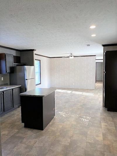 Photo 4 of 7 of home located at 164 Roxbury Park Goshen, IN 46526