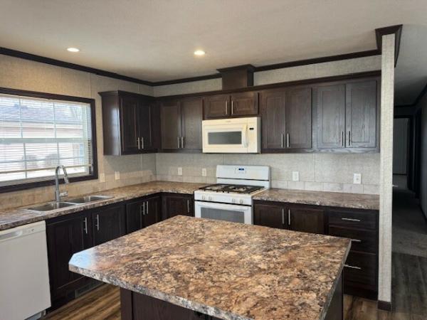 2019 Skyline 2206-P Mobile Home