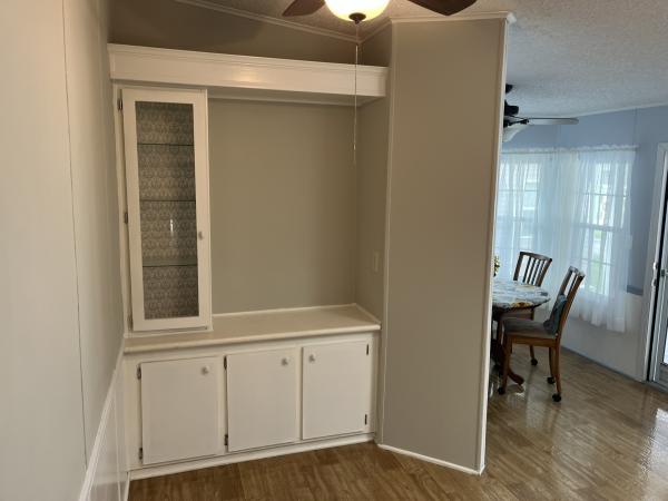 1988 Fleetwood 2 Mobile Home