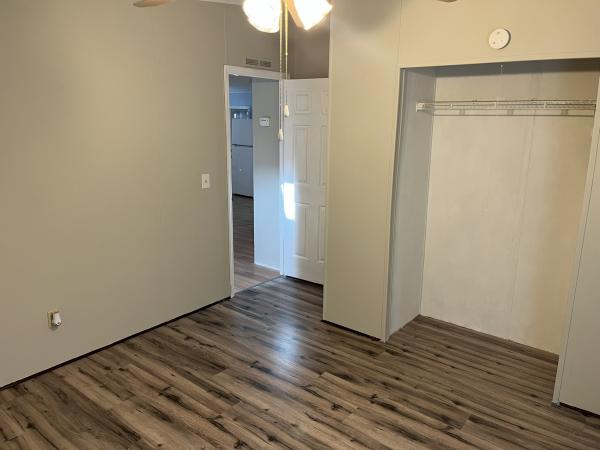 1988 Fleetwood 2 Mobile Home