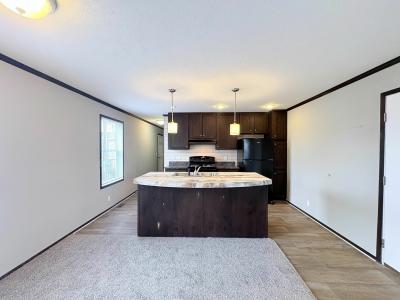 Photo 3 of 21 of home located at 10694  East St Rt 762, #51 #51M Lockbourne, OH 43137