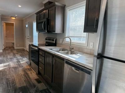 Photo 5 of 14 of home located at 10610 East St Rt 762 #149 #149B Lockbourne, OH 43137