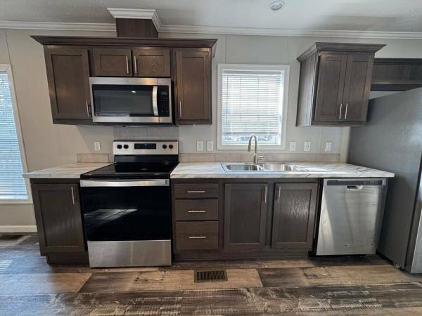 2022 Skyline - Sugar Creek Mobile Home