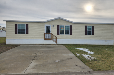 Mobile Home at 549 Continental Cir Davison, MI 48423
