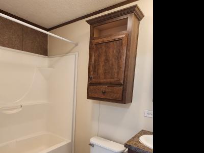 Photo 5 of 6 of home located at 463 Buchanan Dr Davison, MI 48423