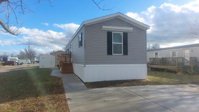 Photo 3 of 7 of home located at 38082 Verona Dr Clinton Township, MI 48036